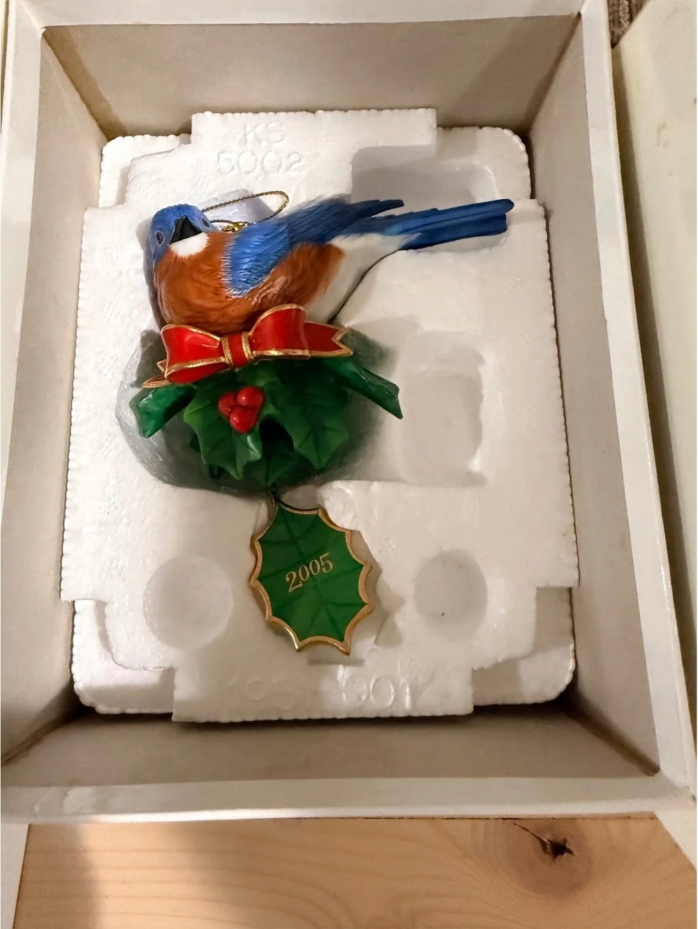 The Danbury Mint Annual Gold Christmas Bird Ornaments Set 2004-2012